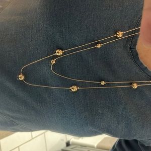 Long necklace small and rice balls. Gold